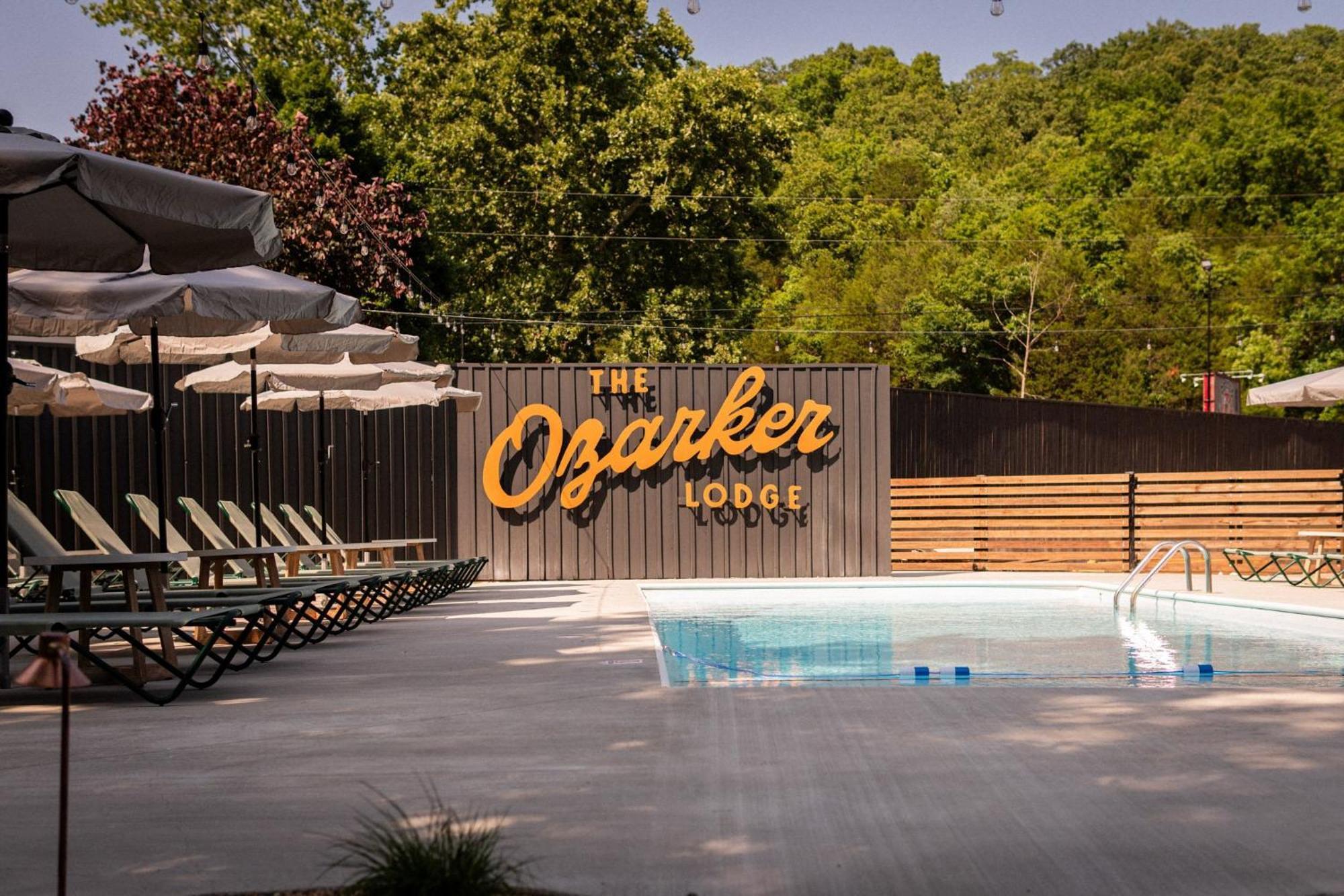 The Ozarker Lodge Branson Bagian luar foto