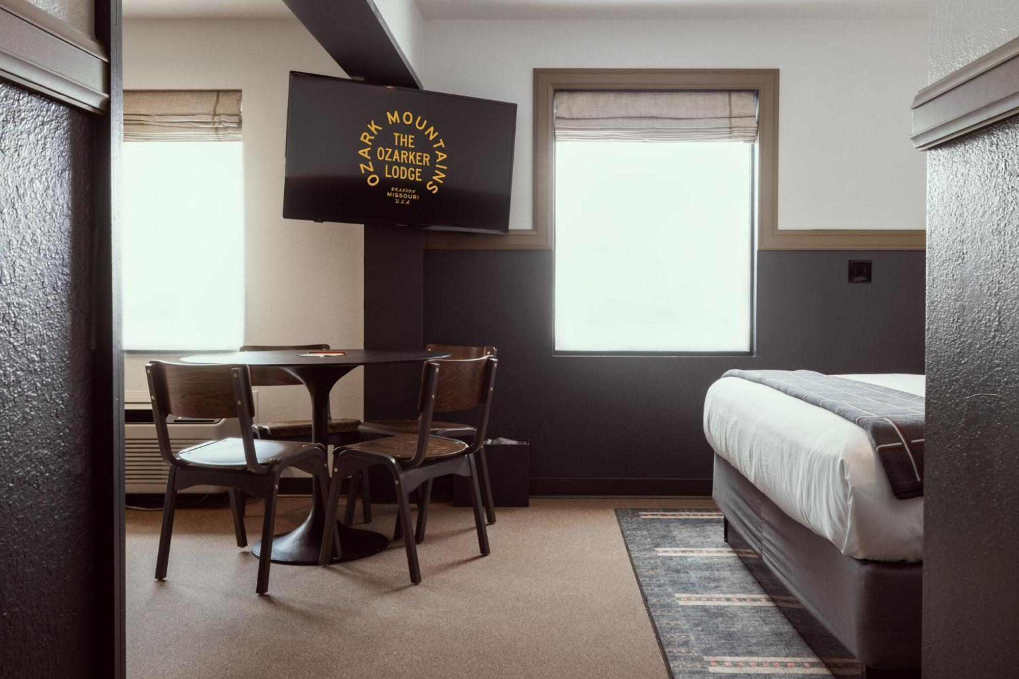 The Ozarker Lodge Branson Bagian luar foto